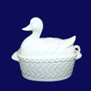 Soup Tureen White Ceramic Duck With Serving Ladle Basket Weave Bottom Vintage