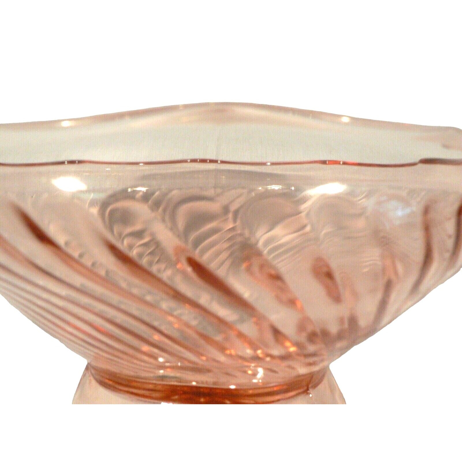 Fruit bowl serving dish ribbed swirl pink glass scalloped edge table decor