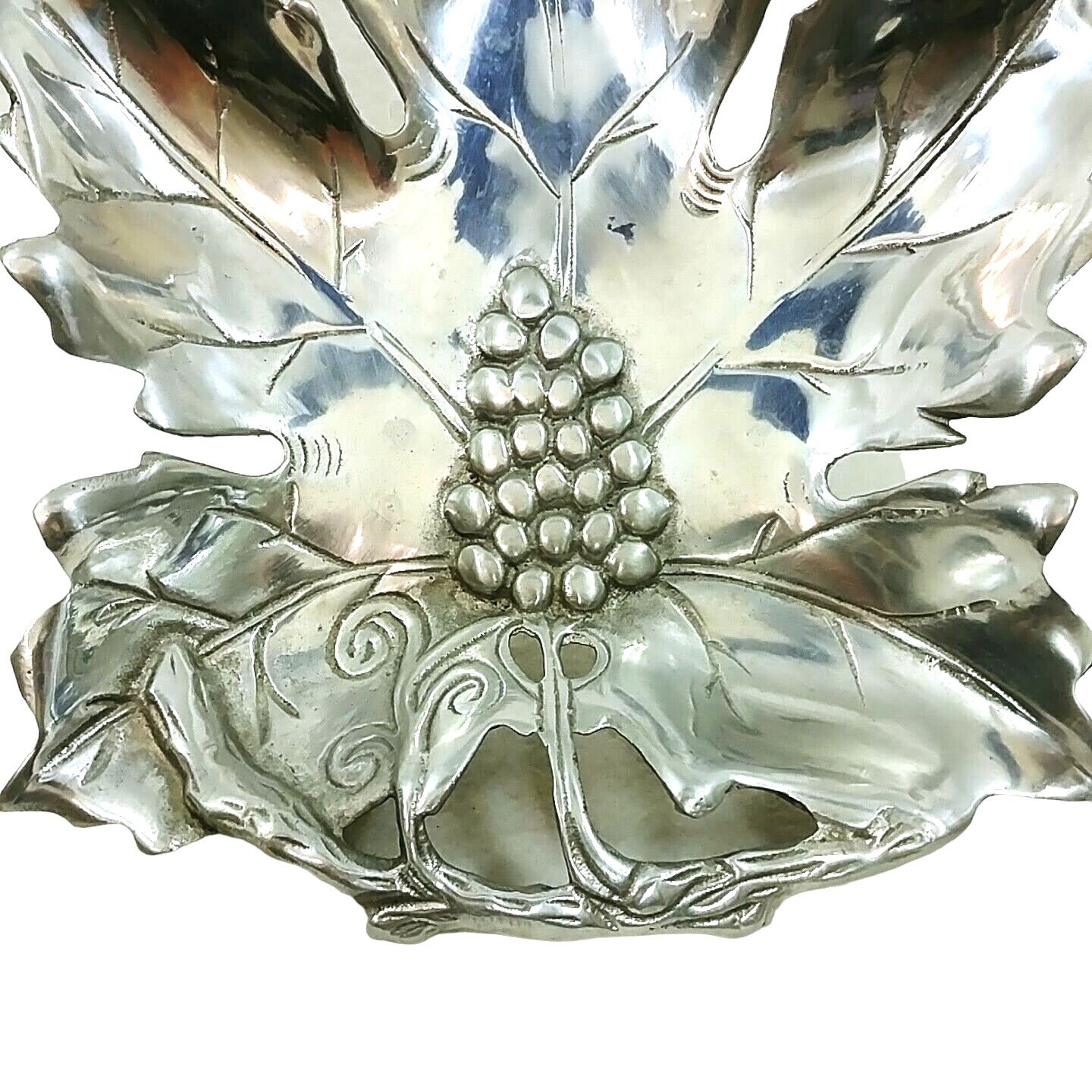 Grape Leaf Serving Dish Tray Cast Aluminum Collectible Metalware Made in India