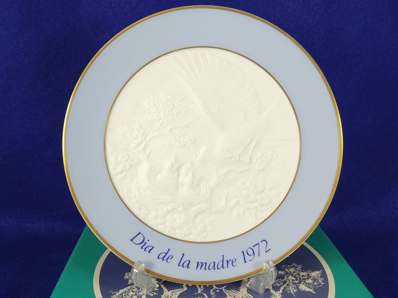 Lladro "Dia De La Madre 1972" Mother's Day Decorative Plate w/ Original Box