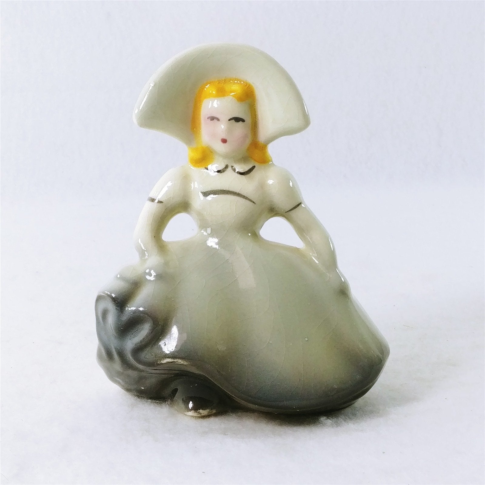 Planter Girl Bonnie Lass with Hat Ceramic 5.5"