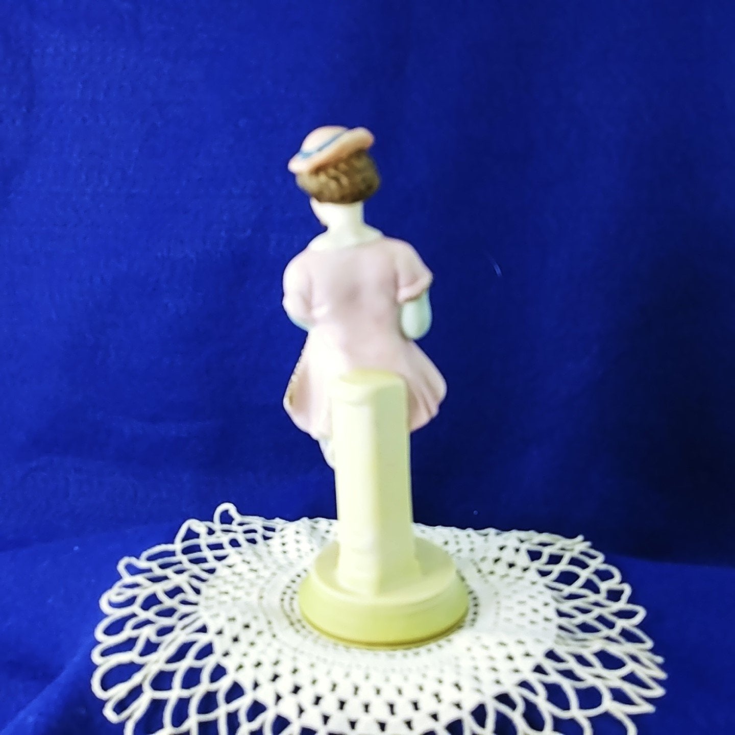 Figurine Male Musician Ardalt Hand Painted Porcelain 6.75in Tall