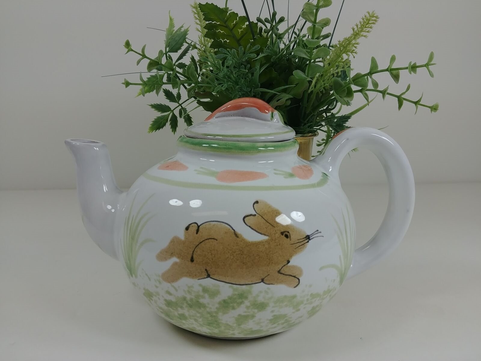 Tea Pot Rabbit and Carrots Design – MDC Galleries and Fine Art
