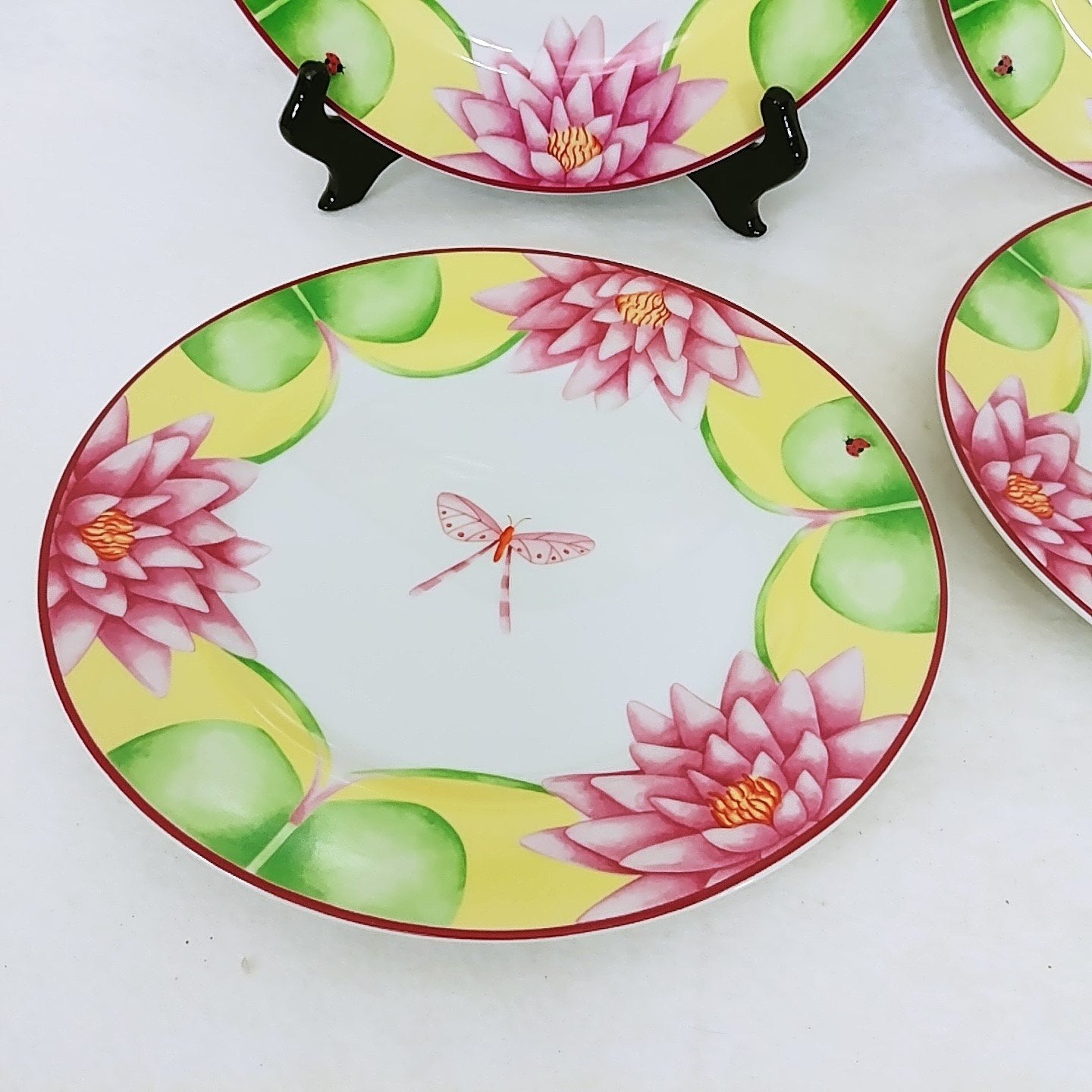 Dinner Plates Leaps & Bounds by Jay Willfred Dragonfly Artist Leslie Sattler