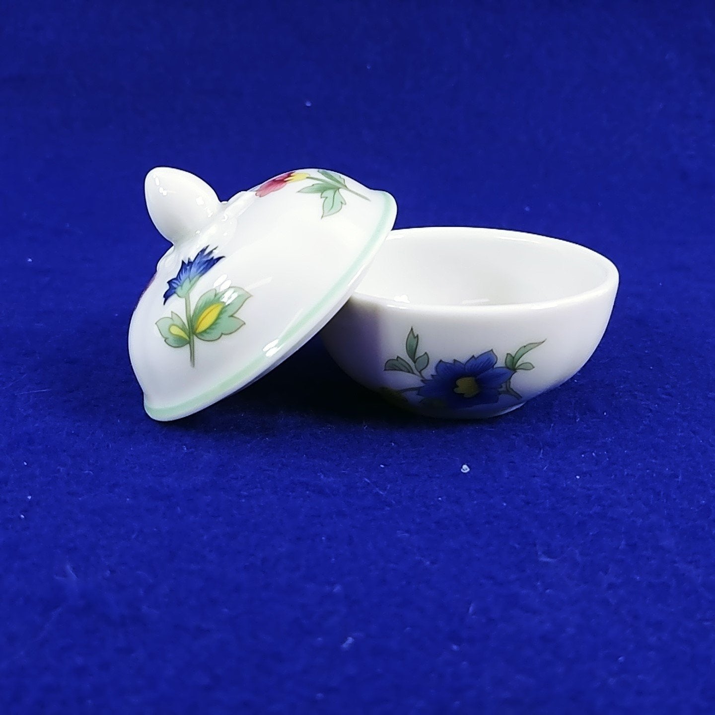 Jewelry Ring Trinket Porcelain Covered Floral Dish Heinrich Germany 2" Dia