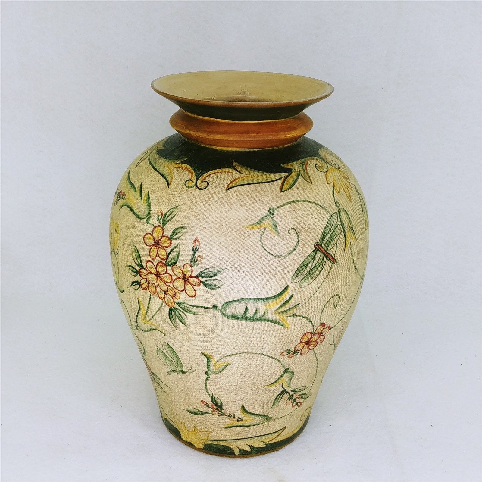 Vase Florals and Butterflies on Linen Look Ceramic Prima Bella 