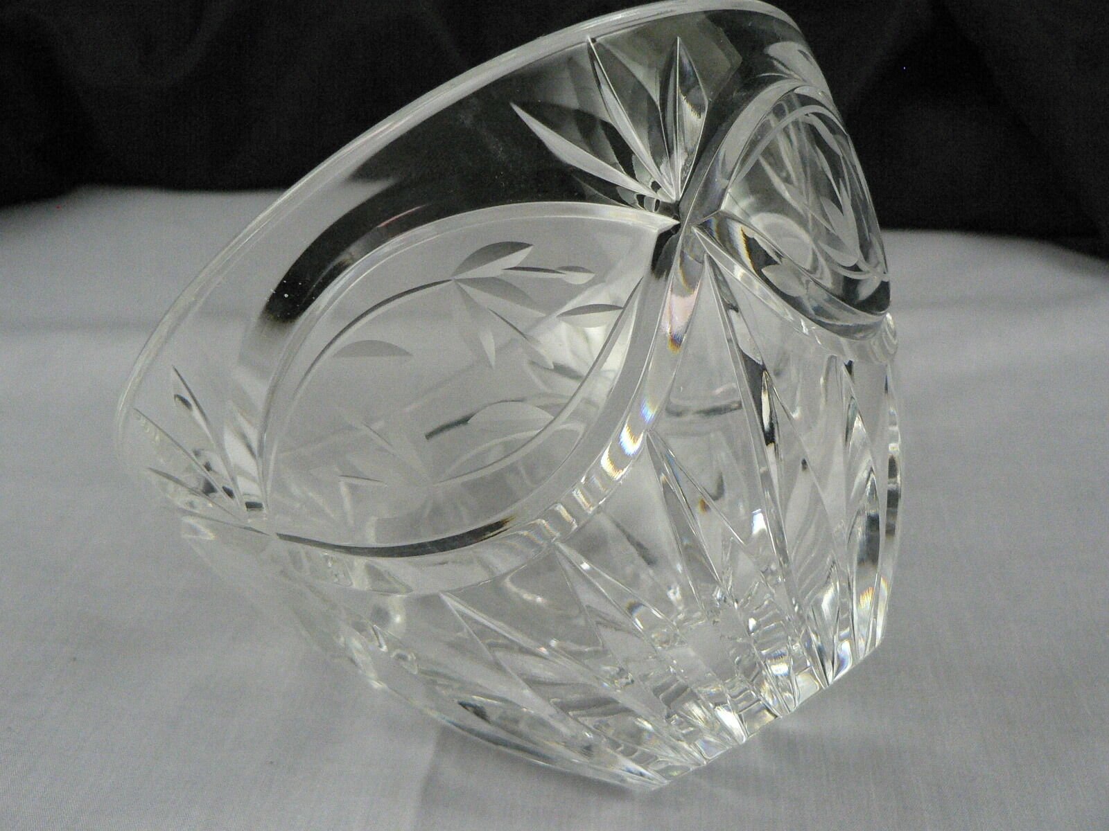 Etched Cut Crystal Glass Bowl Dish