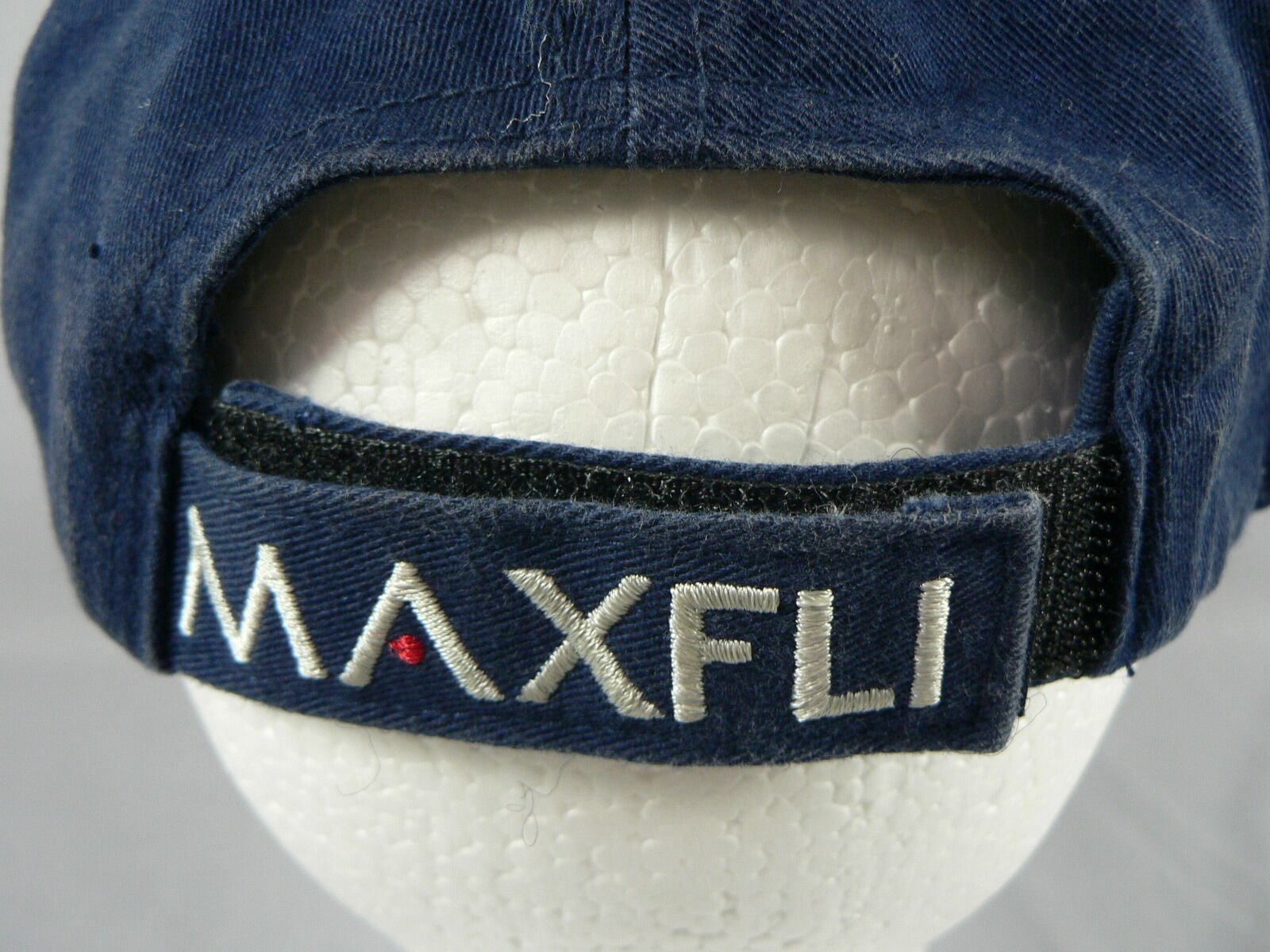 Maxfli Revolution Golf Baseball Cap Hat Adj. OSFM hook & loop strap